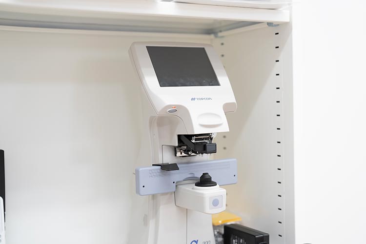 オートレンズメーター